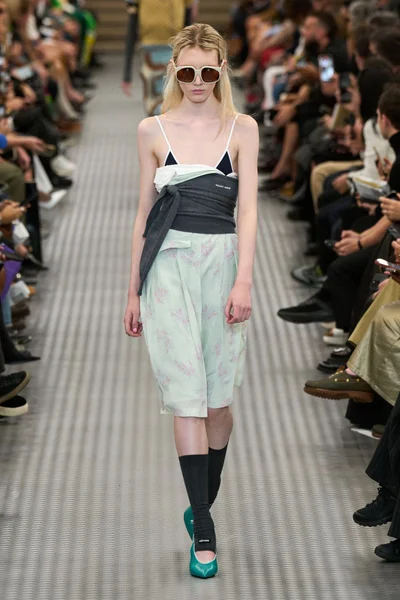 Look 31
